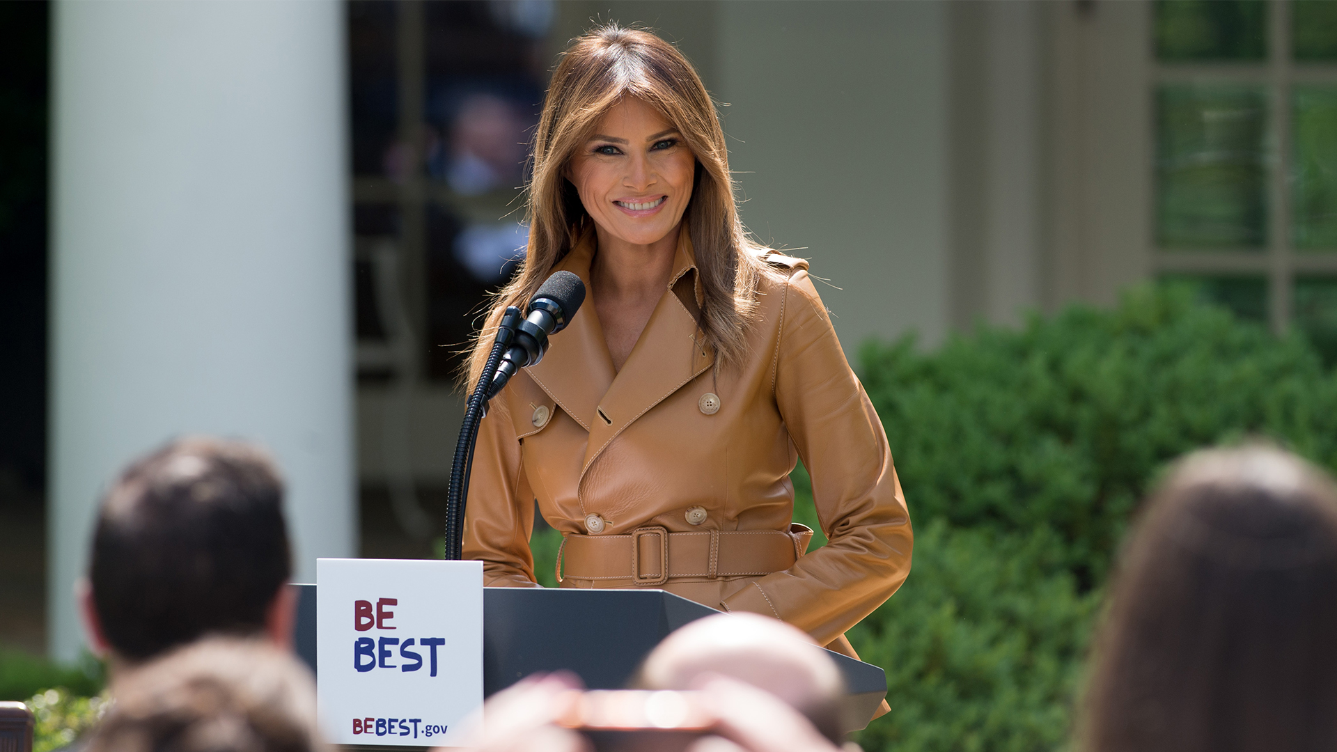 Melania Trump returns to the White House after kidney procedure